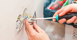 Электромонтажные работы Вятские Поляны цена 457 руб Электрика под ключ